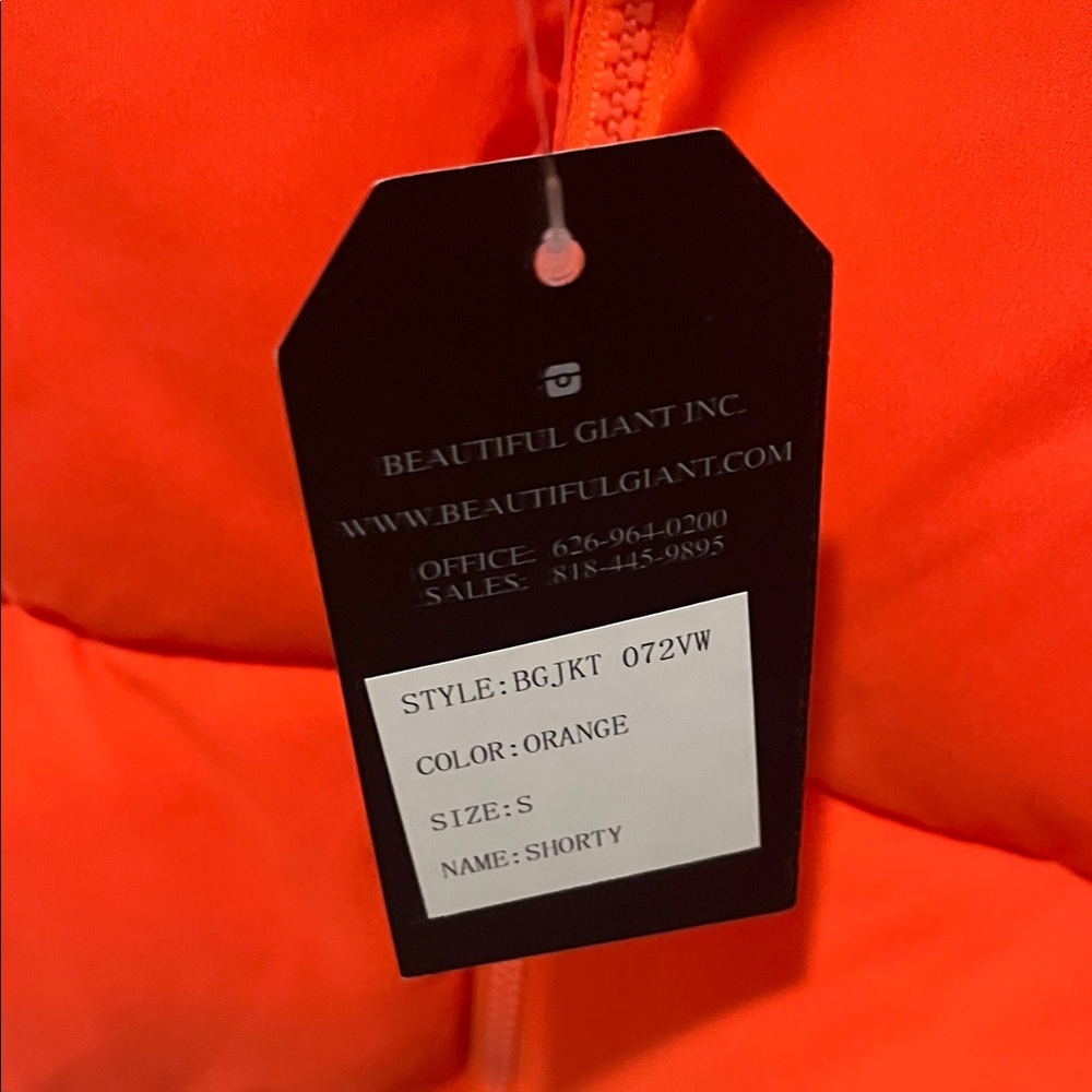 Bright Orange Puffer cropped vest! - Picture 2 of 3